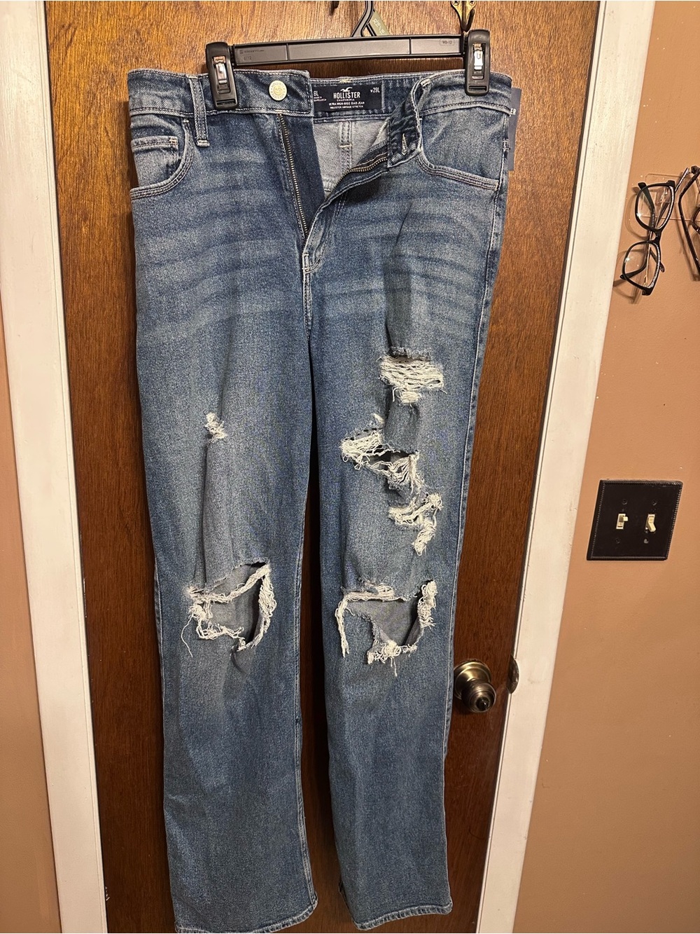 Hollister high rise dad jeans 8L